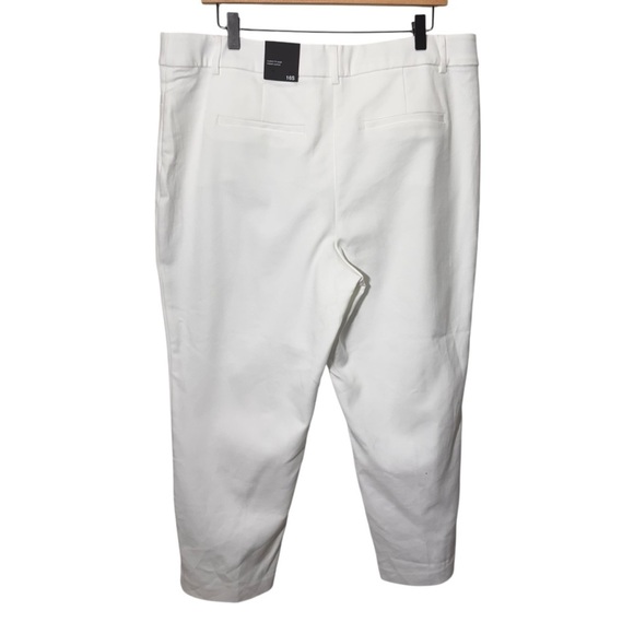 Ricki's Perfect Stretch Skinny Pants White Size 16 NWT Brand New - Picture 2 of 10